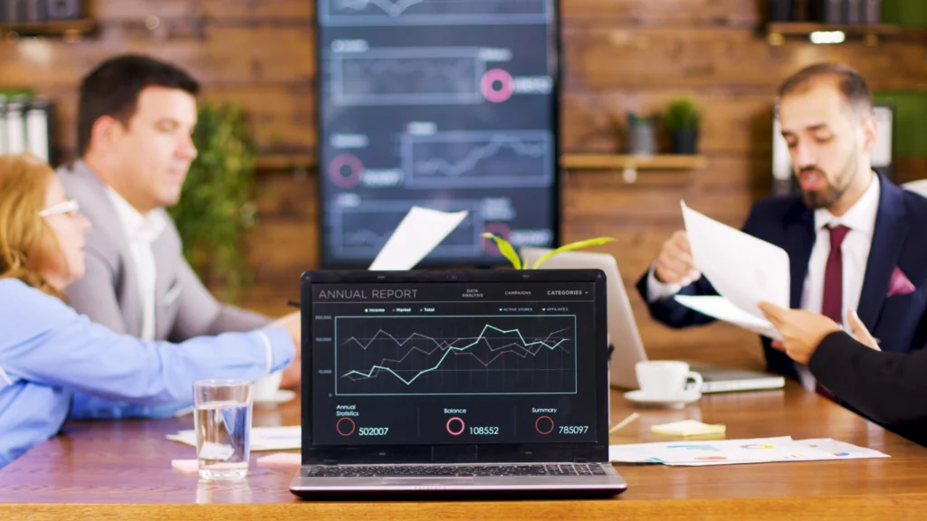 8 Software Tools Every Investment Banker Needs in 2026